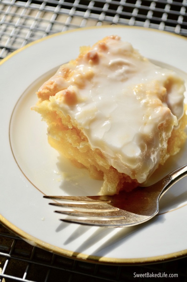 The best gluten-free Lemon Drizzle Cake @sweetbakedlife